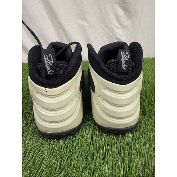 Size 9.5 - Nike Zoom‎ Rookie QS 2018 Glow In The Dark - Picture 3 of 10